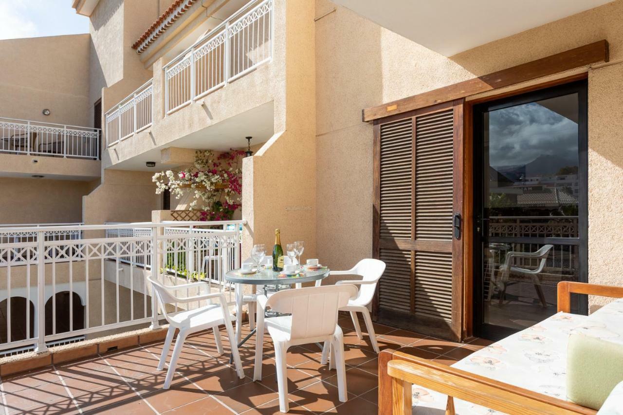Apartment Compostela Playa de las Américas Eksteriør billede